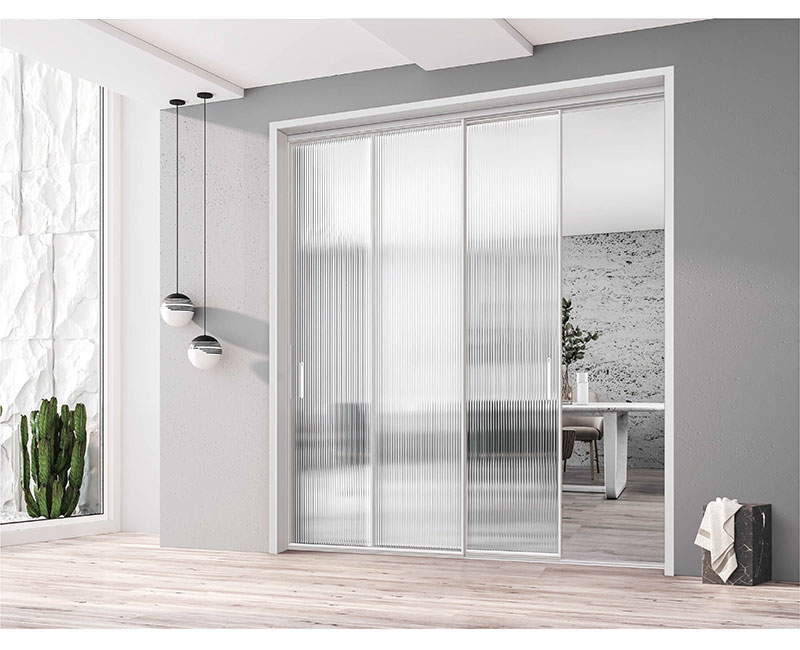 8 厘超白长虹透明推拉门